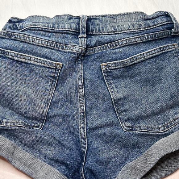 Arizona Jean Shorts Size 7 High Rise Mom Short - Picture 2 of 3